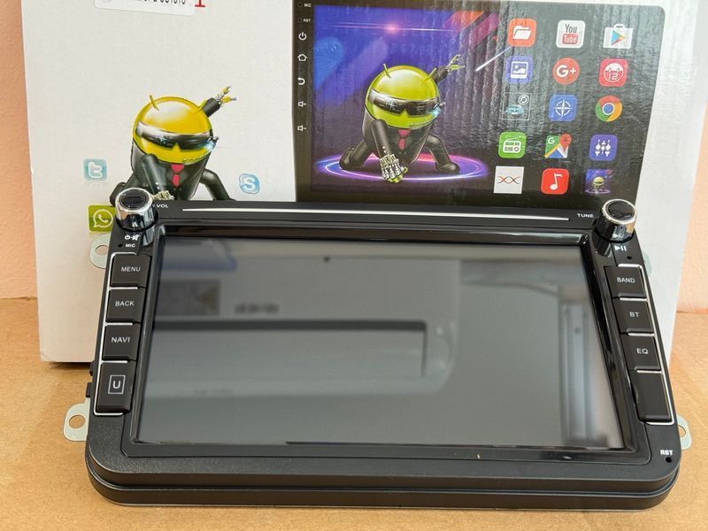 Автомагнитола штатная Android 2Din 8021А для Volkswagen, Skoda, Seat (8", 2/32GB, 4 ядра, CarPlay) 1000231 фото