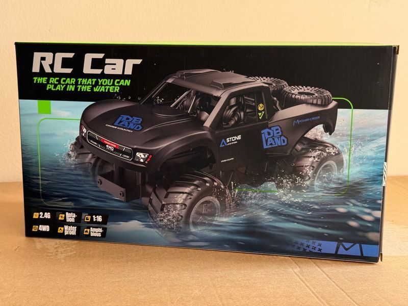 Машинка на пульте управления джип амфибия JJRC RC Car 1000221 фото